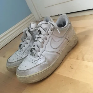  - FRAKT TILLKOMMER TVÄTTAS INNAN DE SKICKAS