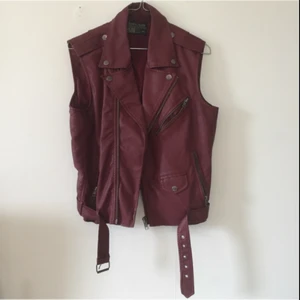  - (Fraktar endast, frakten ingår i priset)