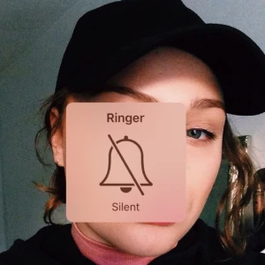  - Helsvart keps från aplace 