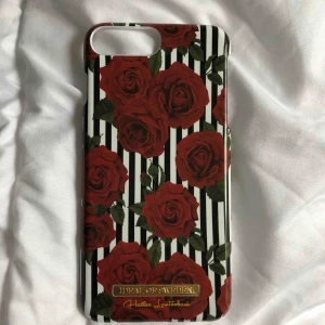  - Skal som passar iPhone 7/8 plus i fint skick som knappt är använd!  