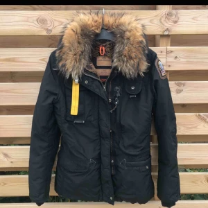  - Säljer min jacka som är i fint o helt skick. Använd endast ett fåtal gånger. 