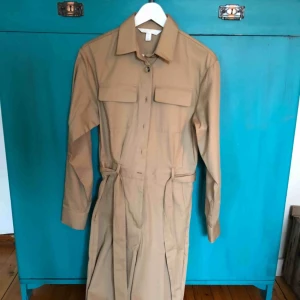  - Sjukt snygg byxdress som tyvärr aldrig kommit till användning.. 💔   Köpare betalar frakt ❤️