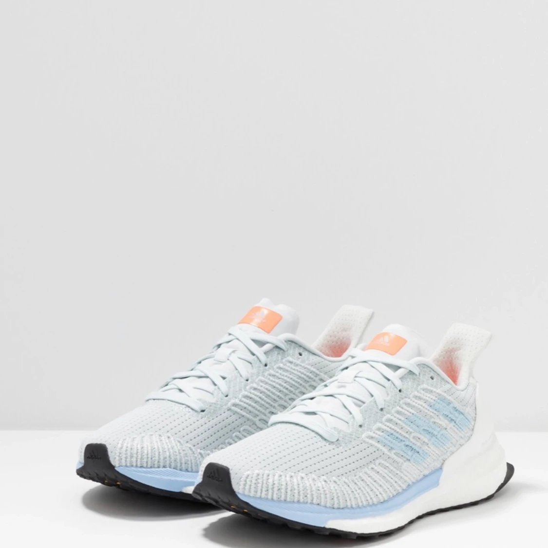 Adidas springskor 37 - 90