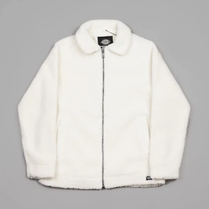 Jacka  - Dickies kegley jacket. Vit fluffig. Inte använt särskillt mycket! Väldigt skön. Finns en innerficka. Passar till mycket och kan användas alla årstider. Köpt på Urban outfiters i Paris. Kontakta för fler bilder. Kan mötas upp i sthlm annars står köparen för frakten. 