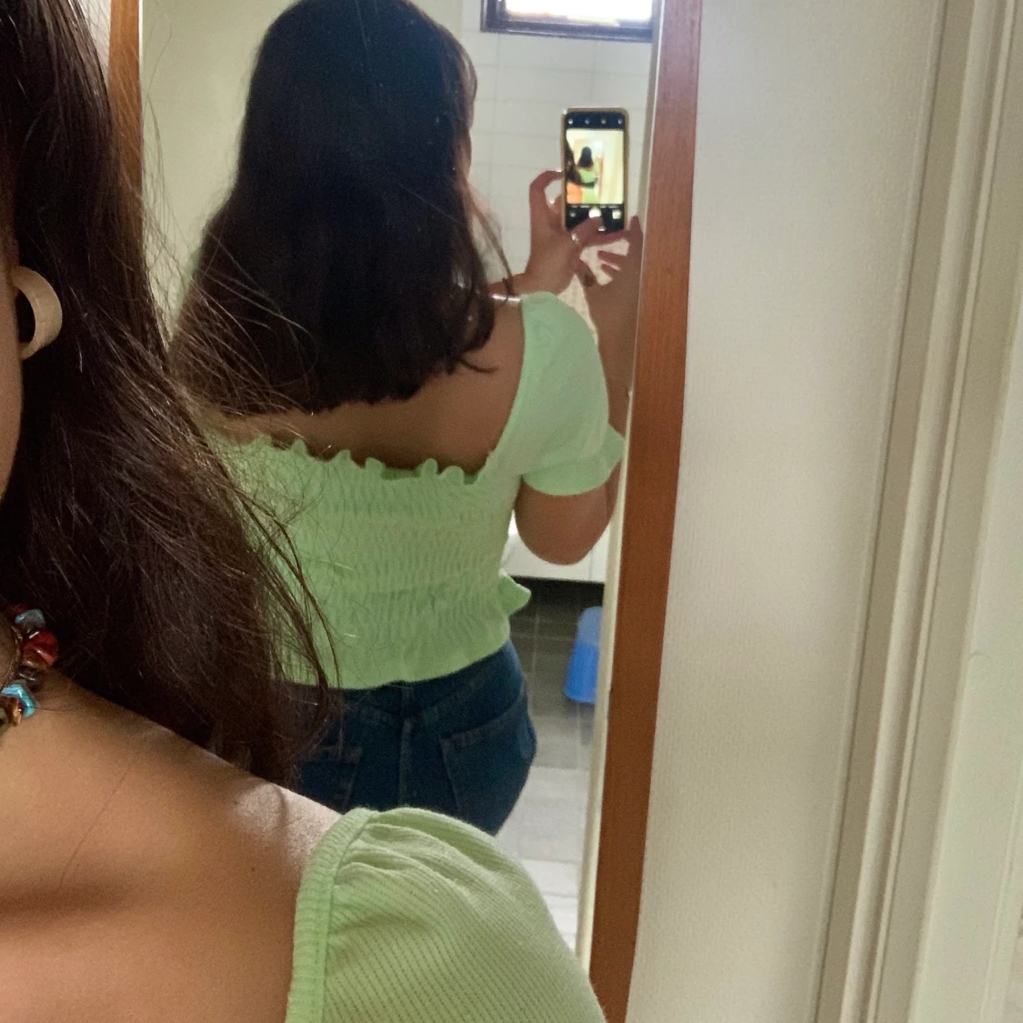 Mintgrön topp med puffärmar - 90