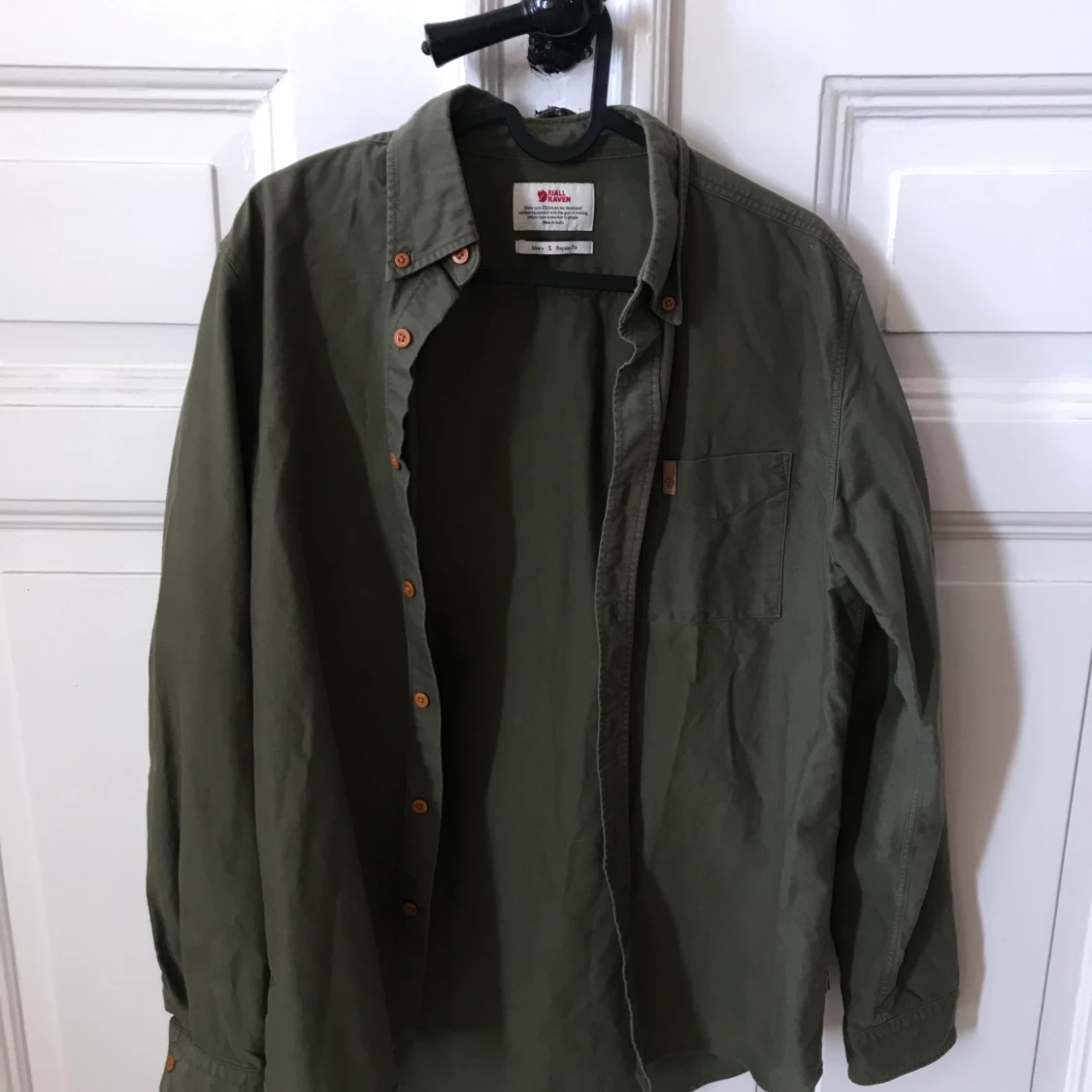 Militärgrön skjorta från Fjällräven