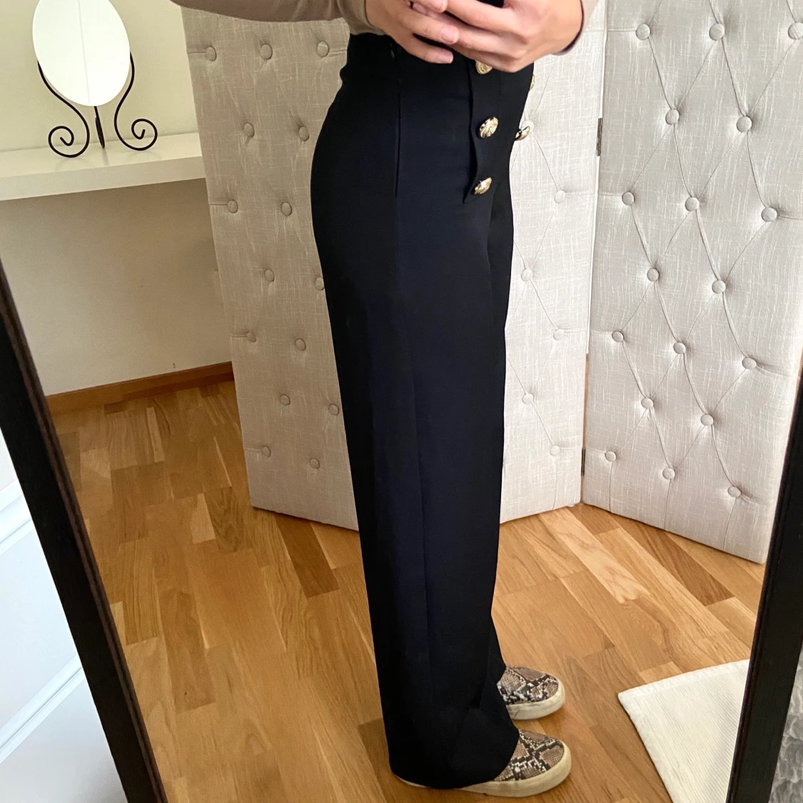 Nya raka kostymbyxor - 90