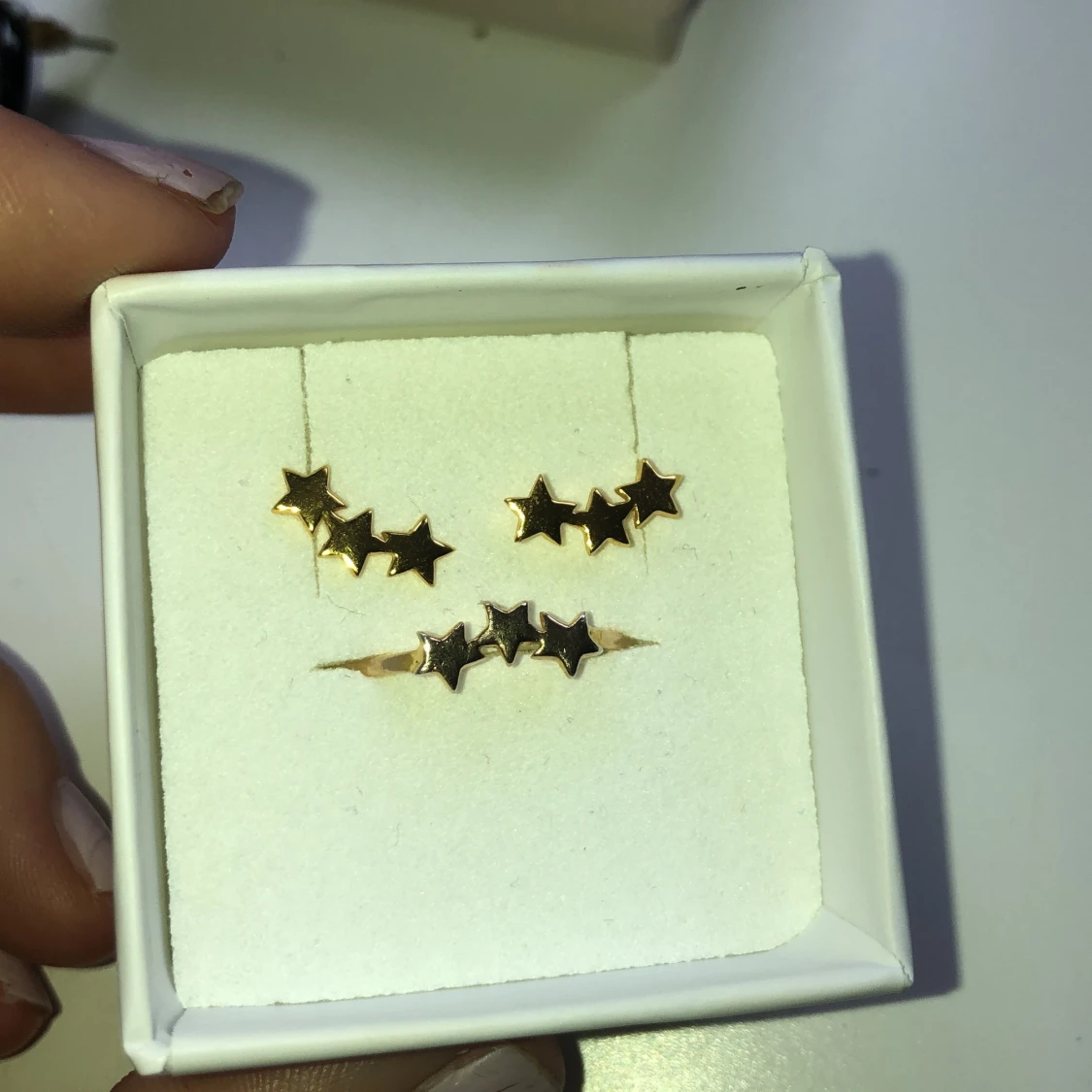 Ring och örhängen från Syster P