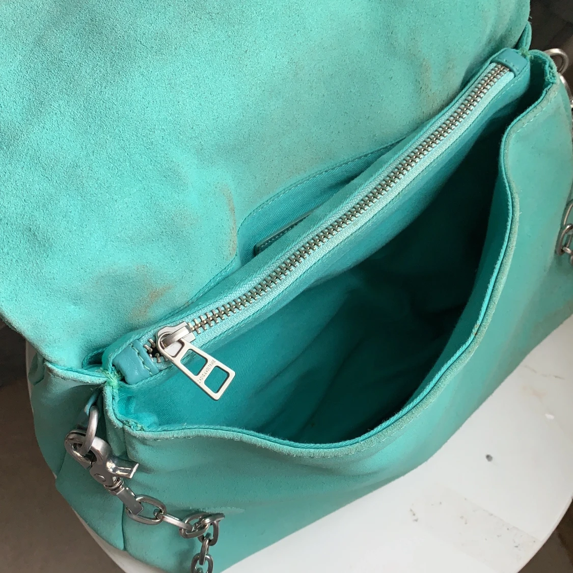 Zadig & Voltaire väska  - 90