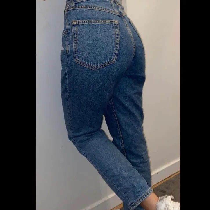 Sköna byxor inte för tajta, bra passform . Jeans & Byxor.