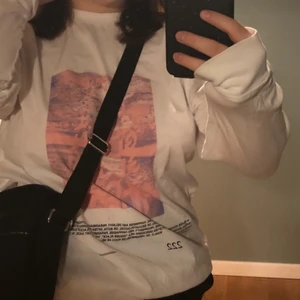 Tröja - Långärmad tröja från asos collusion! Osäker på frakt 💓