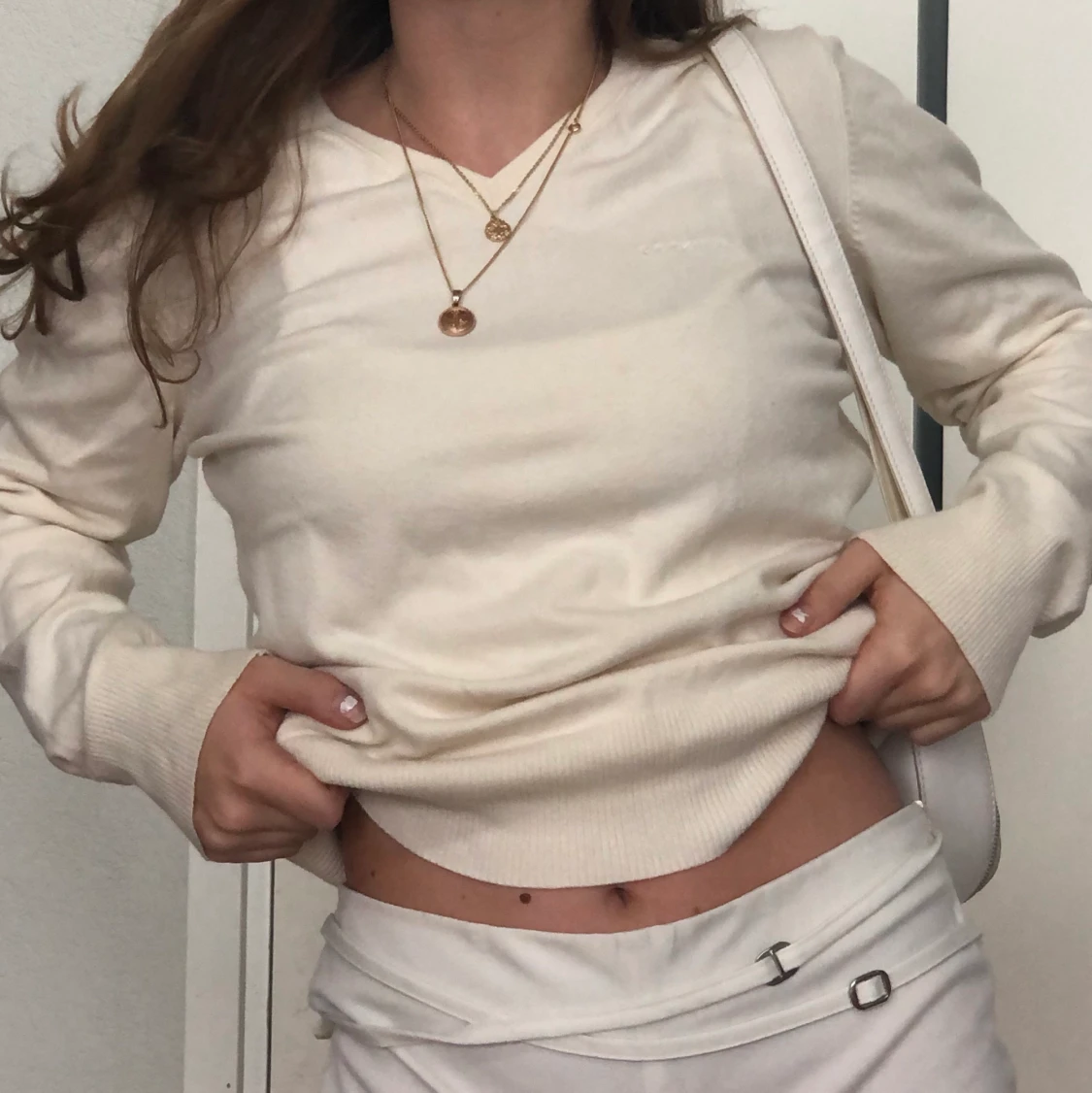 Krämvit tröja - 91