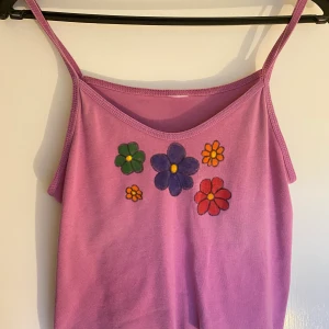 Linne - Gulligt linne som aldrig kommer till användning. Köparen står för frakten!🌸🌸🌸