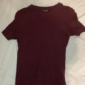 Tröja  - Köparen står för frakt 😊