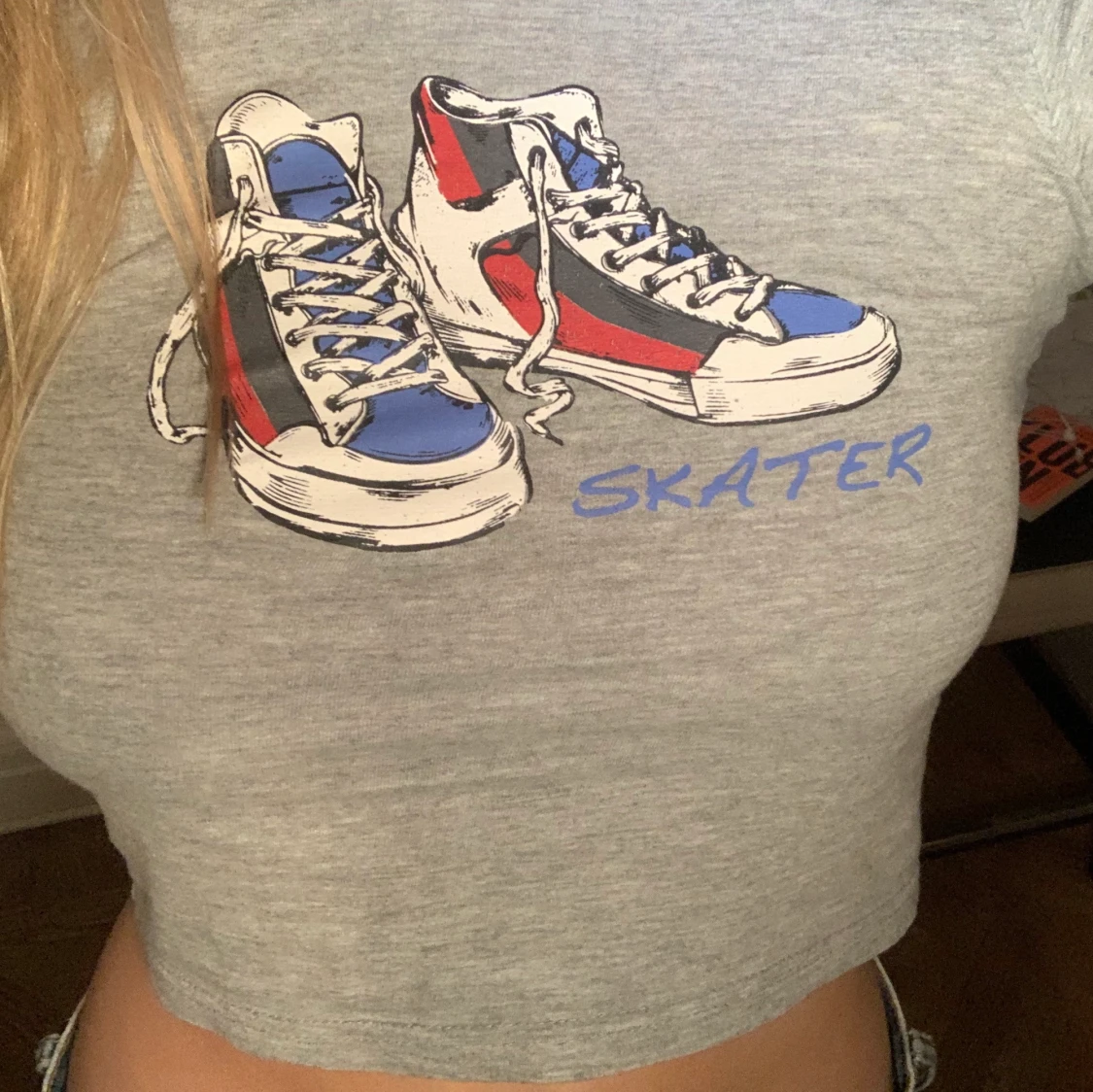 Super snygg croptop i vintage stuk - 91