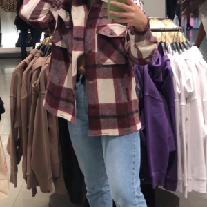 Rutig jacka  - Snygg jacka från Zara 