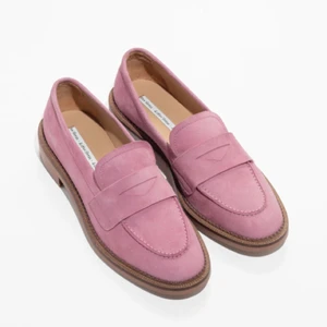 rosa loafers suede från stories - Bara testade loafers från other stories! (Alltså aldrig använda utomhus) 
