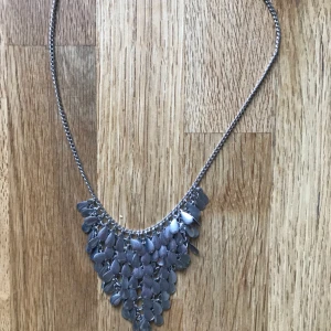  - Coolt metall halsband 