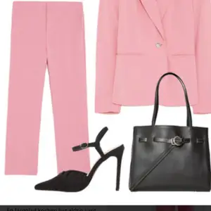 Helt nya & oanvänd rosa kostymbyxor från Zara! Prislappen finns kvar
