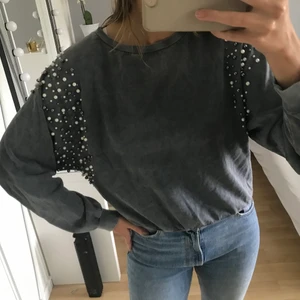 Sweatshirt med pärlor  - Snygg oversized tröja🖤