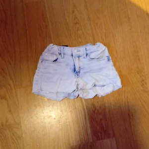 Shorts - Storlek 140-150