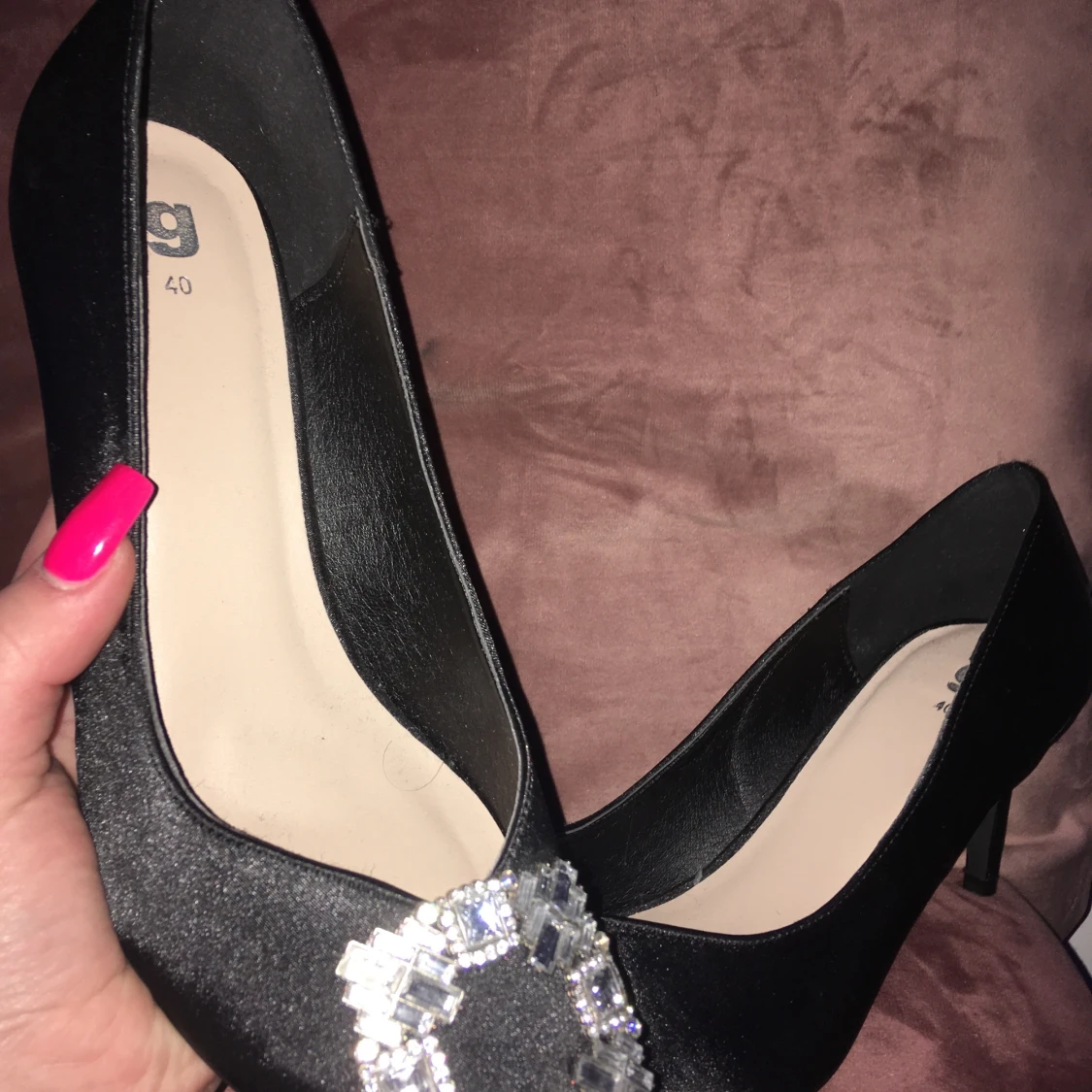 CARRIE’S HEELS - 90