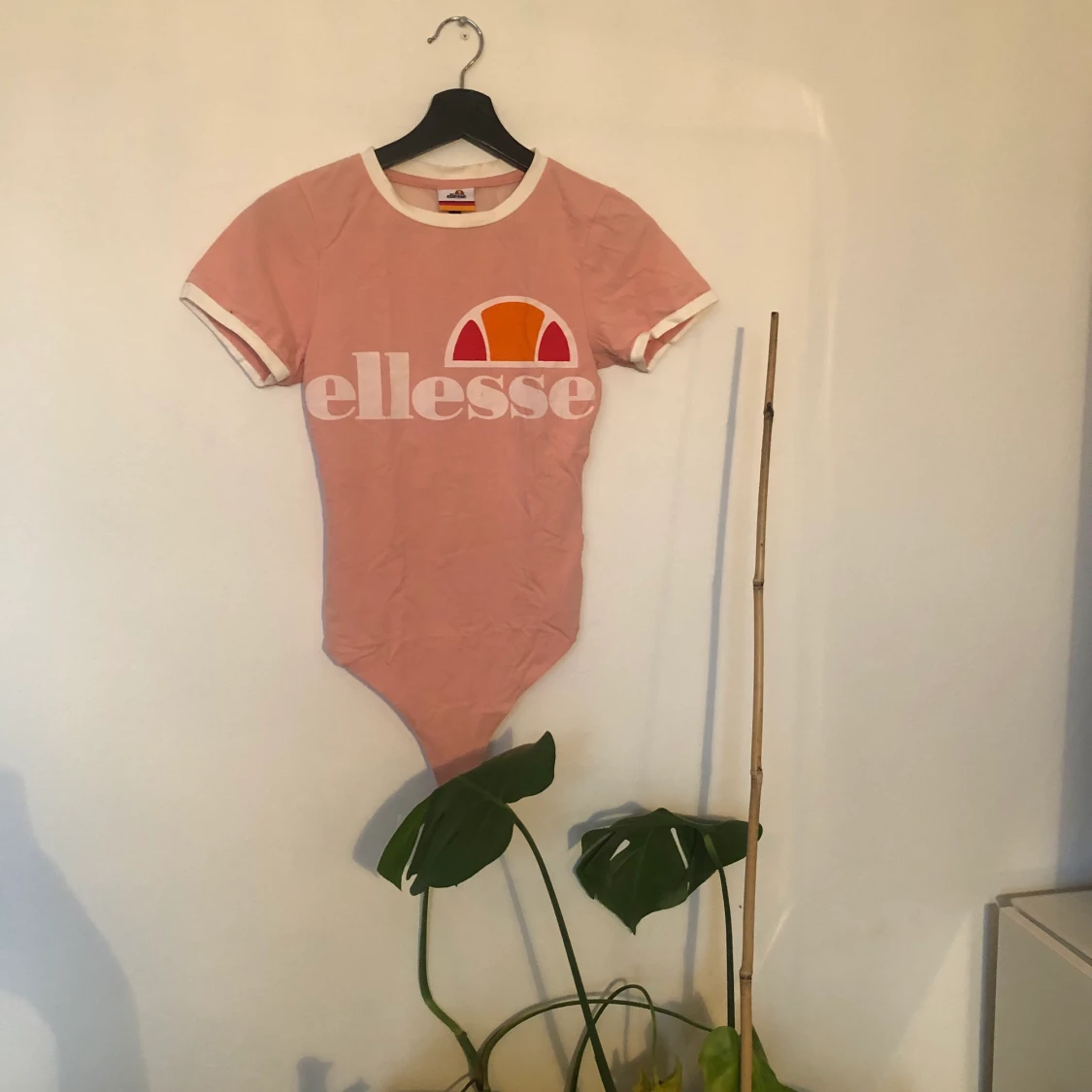 Ellese mesh top!  - 90