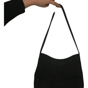 Vintage H&M miniväska - Snygg ”över Axel” väska från 90-talet. Sjukt snygg och minimalistisk 