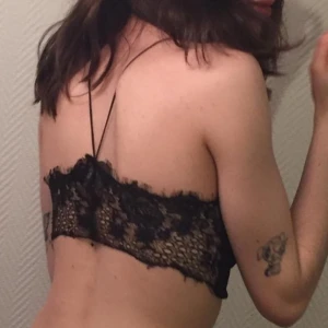 party top - Tight top with beautiful details on the back