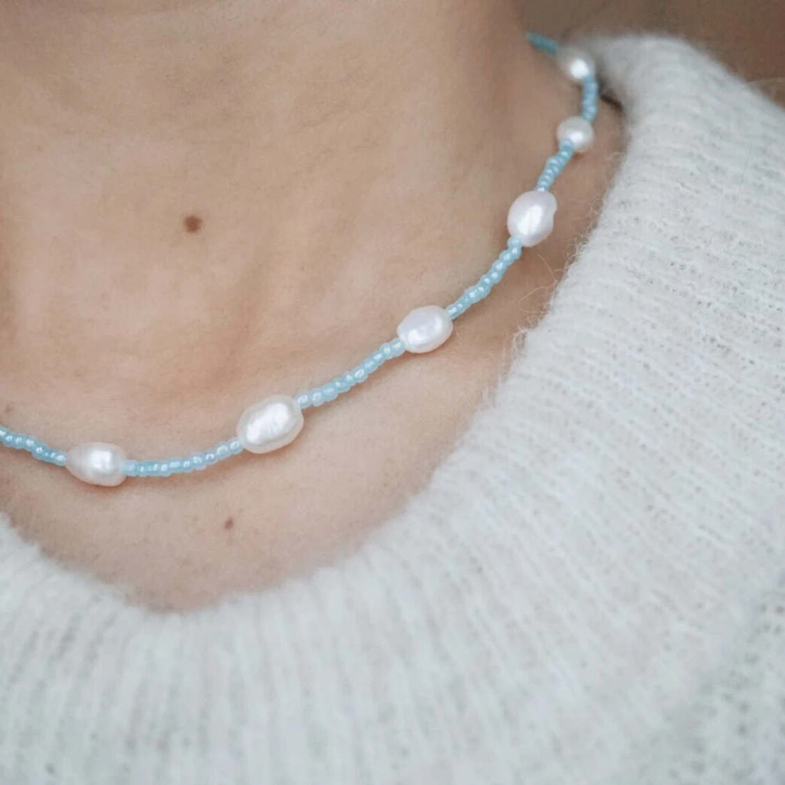 Handgjort halsband  - 90