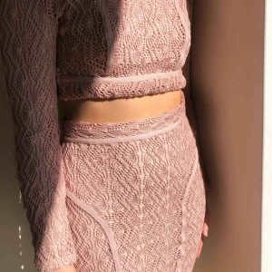  - Spets/ virkat set från Nelly💕(kort kjol,syns ej på bilden) 