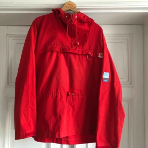  - Vintage Helly Hansen Fjäll. 80-tal / tidigt 90-tal. Väl använd men i trevligt skick. Kan hämtas i Uppsala eller skickas mot fraktkostnad 