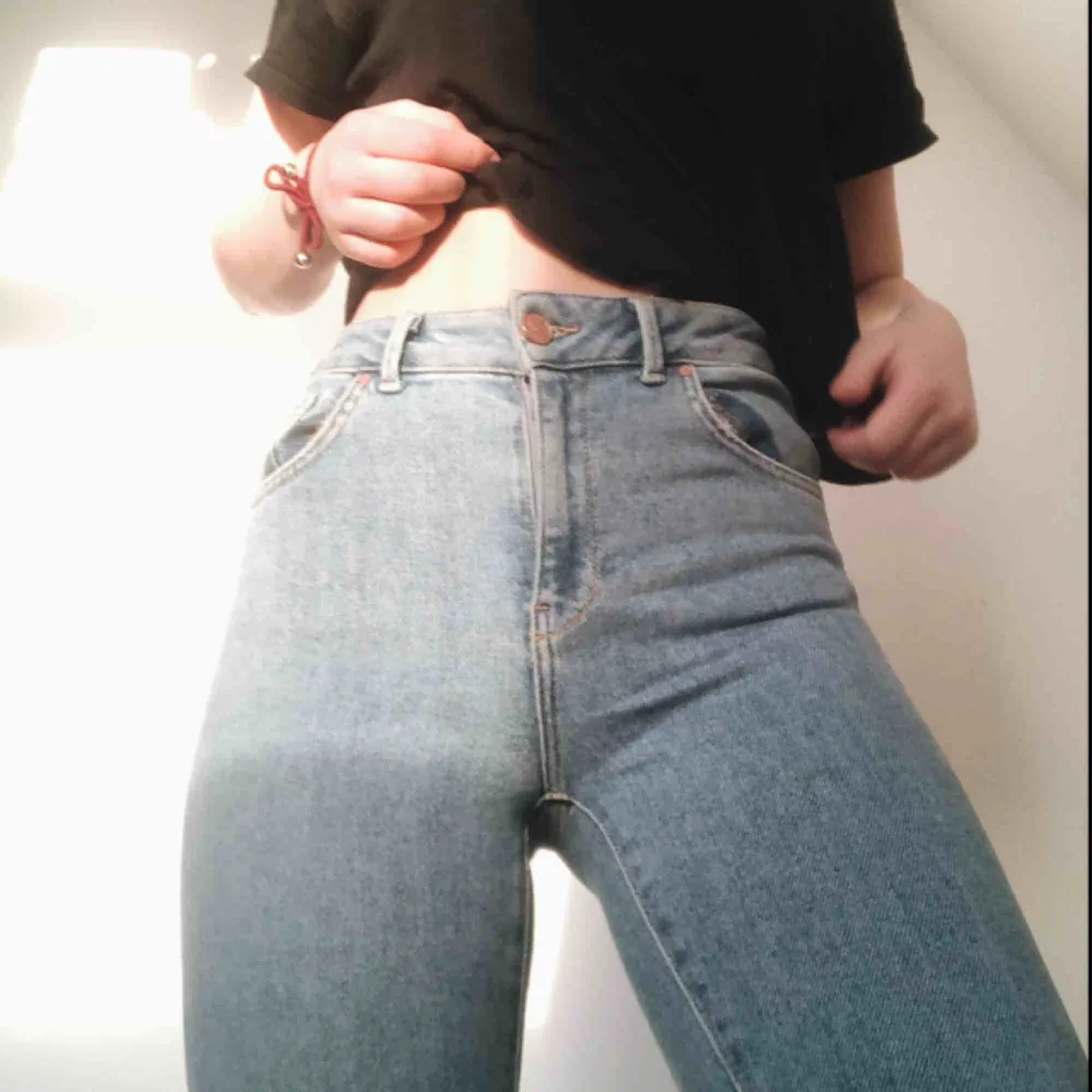 Årets finaste jeans från bikbok . Jeans & Byxor.