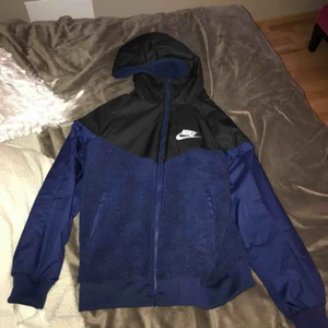  - En jacka för barn/ungdom Använd 1 gång