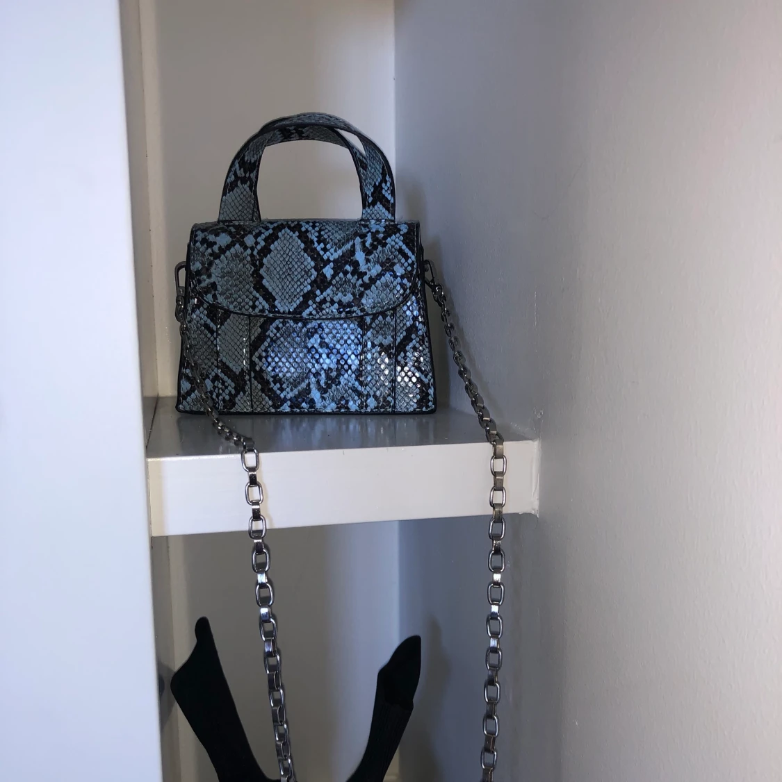 Snakeprint axelväska - 90