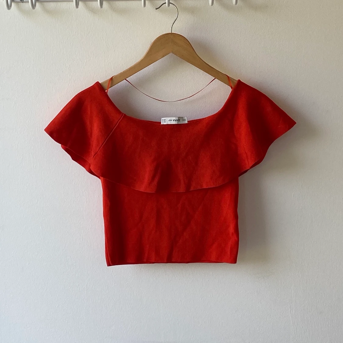 Zara off the shoulder top - 90