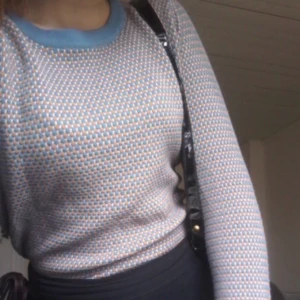 Slutsåld zara tröja! - Supersnygg tröja från zara! 