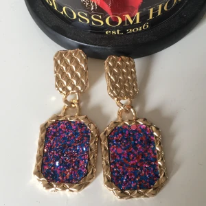 Örhänge  - Oanvända 