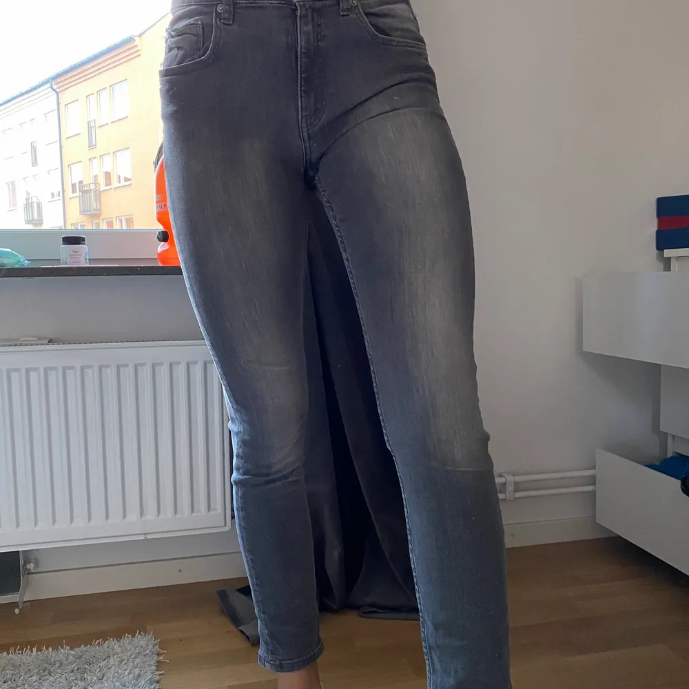 Ett par super stretchiga jeans från hm . Jeans & Byxor.