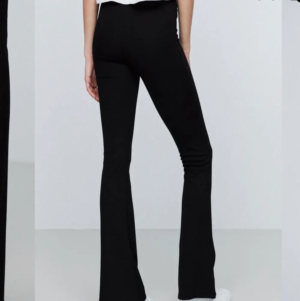 Säljer nu mina sköna leggings från Gina Tricot! använda vid ett tillfälle, storlek XS, 100kr. Jeans & Byxor.