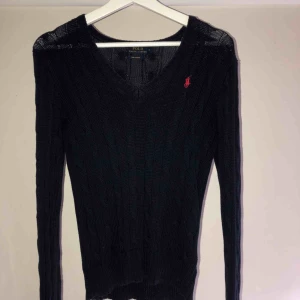  - Kabelstickad tröja från Ralph Lauren i superfint skick💖