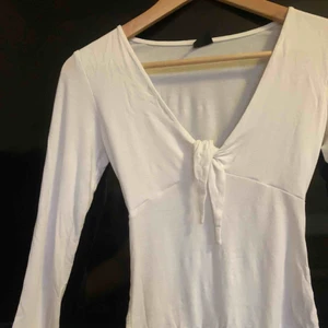  - Supersöt tröja från Gina tricot, köpt här på plick men har tyvärr aldrig blivit använd 🤩