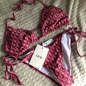 Dior bikini  - Kopia. Superfin! Frakt tillkommer ca 44kr✨
