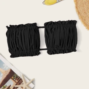 Bikini - Galet snygg bikini topp från Shein som även denna tyvärr är för liten, Endast testats. Jag har vanligtvis M men skulle säga att detta är en storlek S