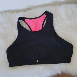 Svart Sport Bh - Jätte skön sport bh 