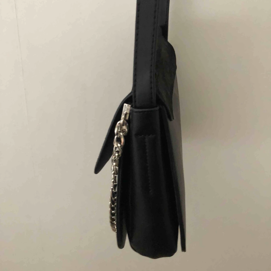 Svart handväska - 91