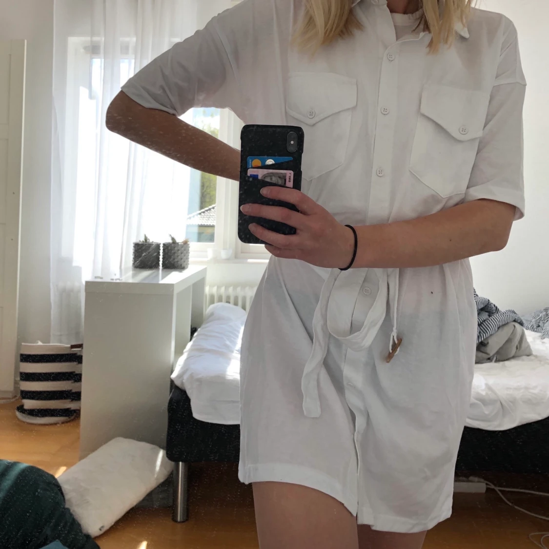 Vit (helt oanvänd) skjorta/ klänning  - 90