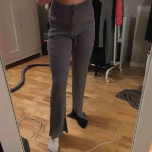  - Mysiga byxor från Gina tricot, original pris 400kr🙌🏼