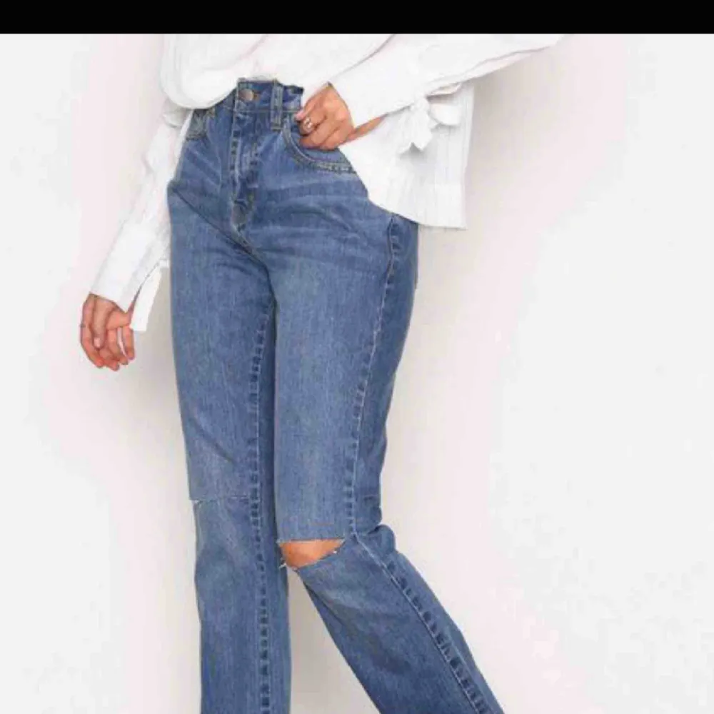 Sjukt snygga jeans från Nelly. Jeans & Byxor.