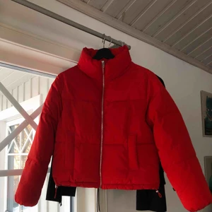  - Vadderad jacka från H&M, använd en gång! 